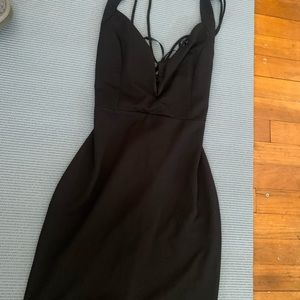 Black bodycon dress